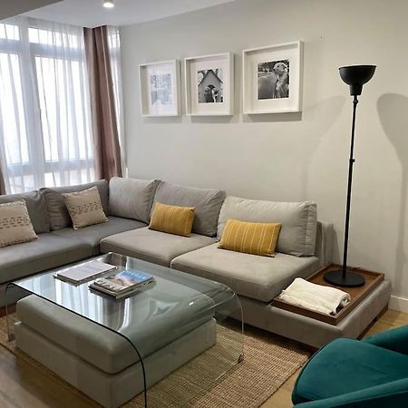 Apartamento Velarde-Maestranza Sevilla Bagian luar foto