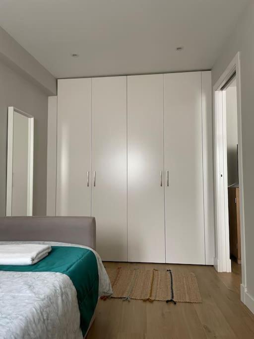 Apartamento Velarde-Maestranza Sevilla Bagian luar foto
