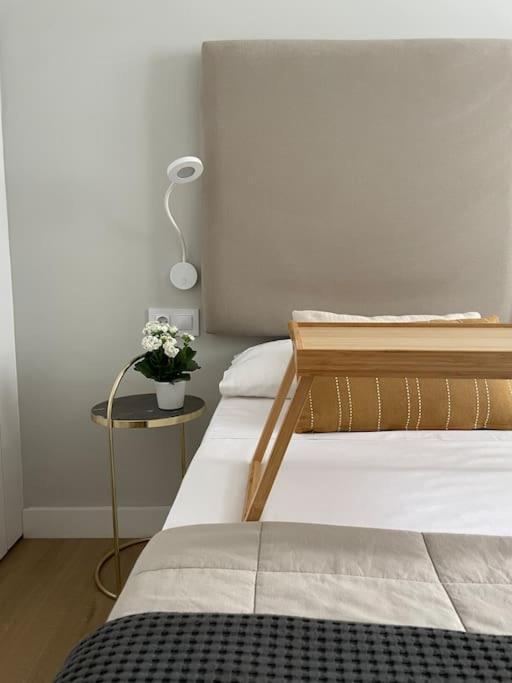 Apartamento Velarde-Maestranza Sevilla Bagian luar foto