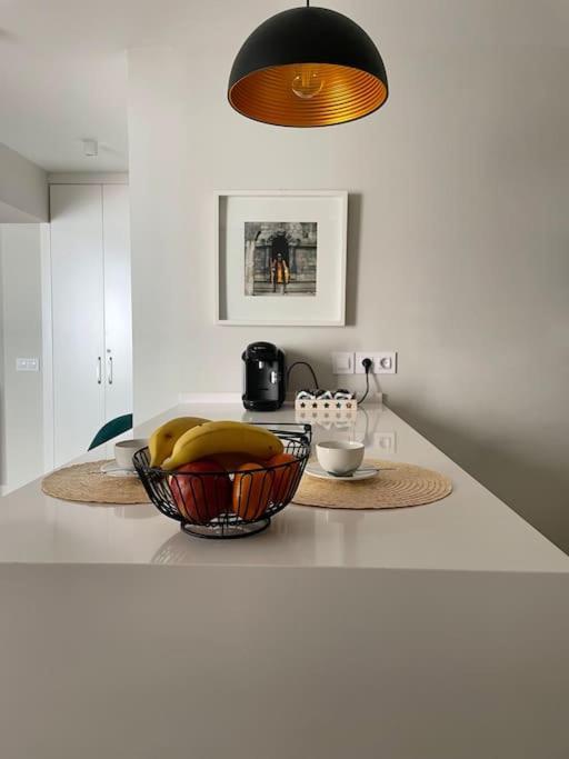 Apartamento Velarde-Maestranza Sevilla Bagian luar foto