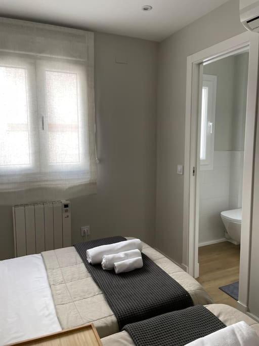 Apartamento Velarde-Maestranza Apartment Sevilla Bagian luar foto